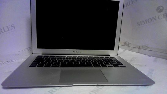 SILVER APPLE MACBOOK AIR CORE I5 128GB