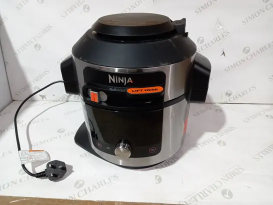 NINJA FOODI SMARTLID MULTI COOKER