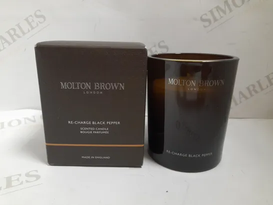 MOLTON BROWN RECHARGE BLACK PEPPER SCENTED CANDLE