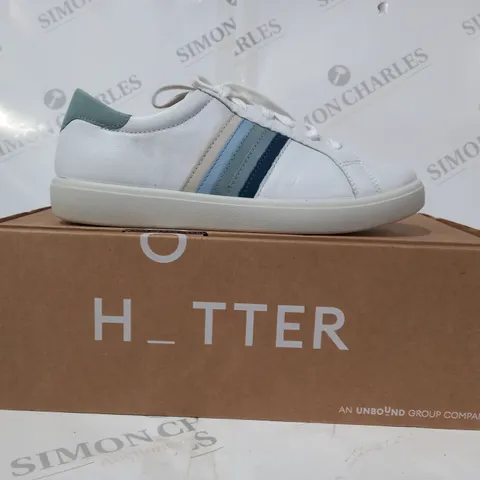 BOXED PAIR OF HOTTER TRAINERS IN WHITE/BLUE MULTI UK SIZE 6