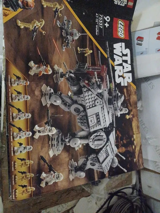 BOXED LEGO STAR WARS 75337 AT-TE WALKER  RRP £124.99