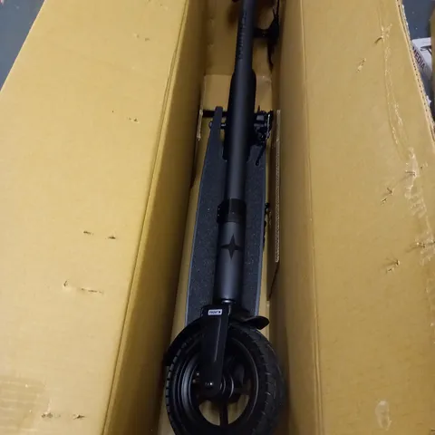 SCHWINN BLACK ELECTRIC SCOOTER