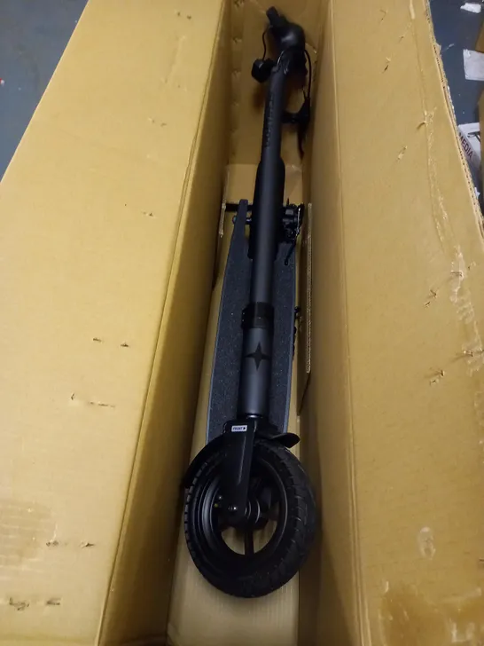 SCHWINN BLACK ELECTRIC SCOOTER