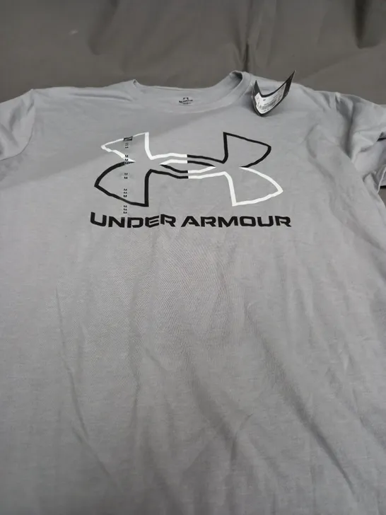 UNDER ARMOUR LIGHT GREY T-SHIRT - MEDIUM