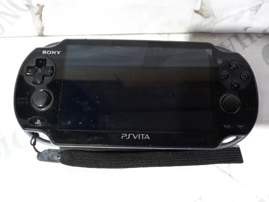 SONY PSVITA PCH-1006 GAMES CONSOLE