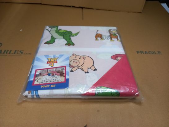 PACKAGED TOY STORY 4 DUVET SET