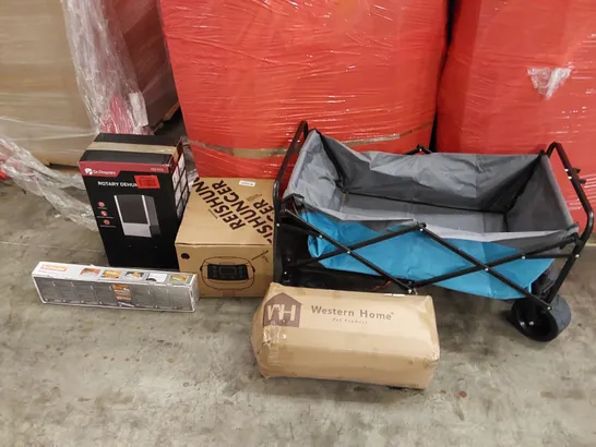 PALLET OF ASSORTED ITEMS INCLUDING: PRAM, DEHUMIDIFIER, RICE COOKER, OUTDOOR HEATER, PET BED