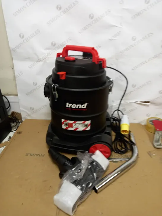 TREND T32 CLASS M VACUUM CLEANER