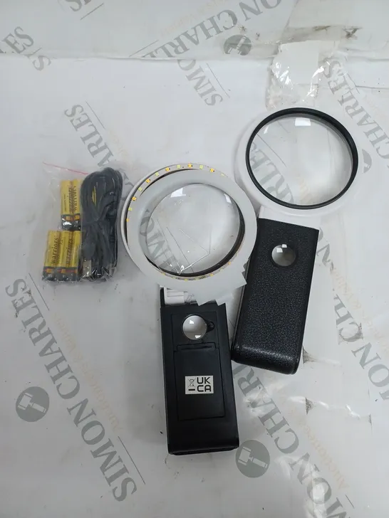 SIFXX SET OF 2 MAGNIFYING GLASS WITH LIGHT