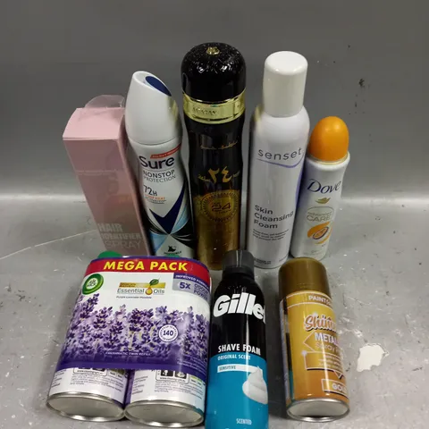 APPROXIMATELY 20 ASSORTED AEROSOLS TO INCLUDE METALLIC SPRAY PAINT, SKIN CLEANSING FOAM, AIR WICK AIR FRESHENER ETC - COLLECTION ONLY 