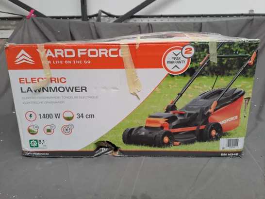 BOXED YARD FORCE ELECTRIC LAWNMOWER 