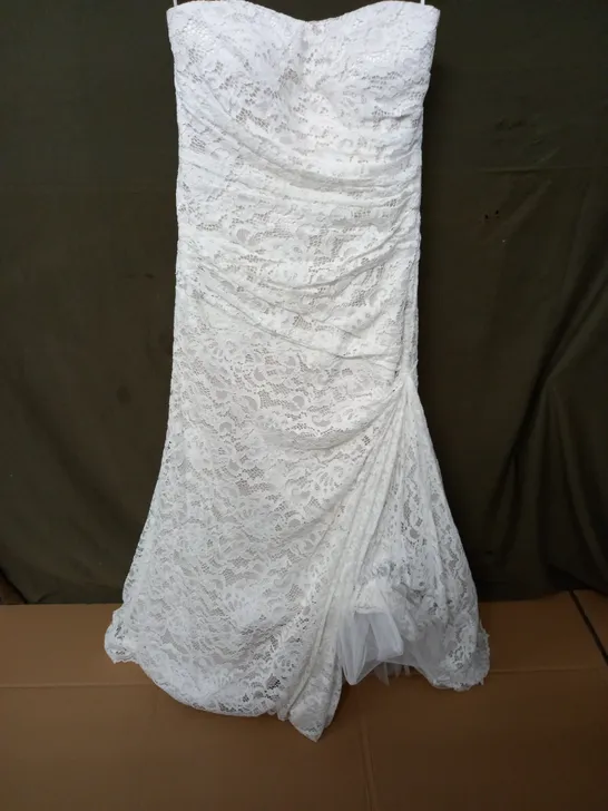 WHITE ROSE GRACEFUL LACE DETAIL WEDDING DRESS - UK 18