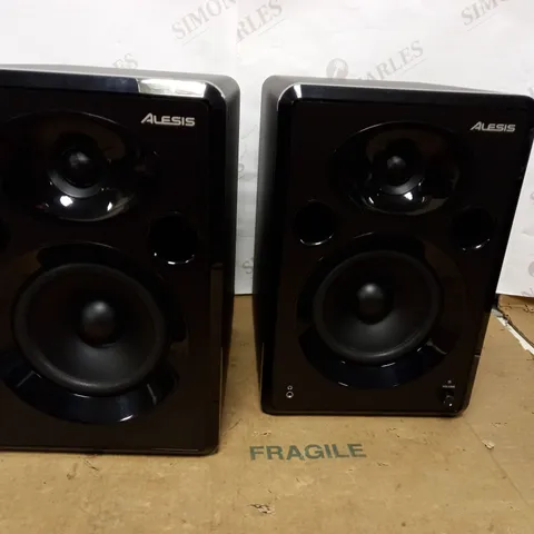 ALESIS ELEVATE 5 MKII - 80 W POWERED DESKTOP STUDIO SPEAKERS WITH SUBWOOFER OUTPUT