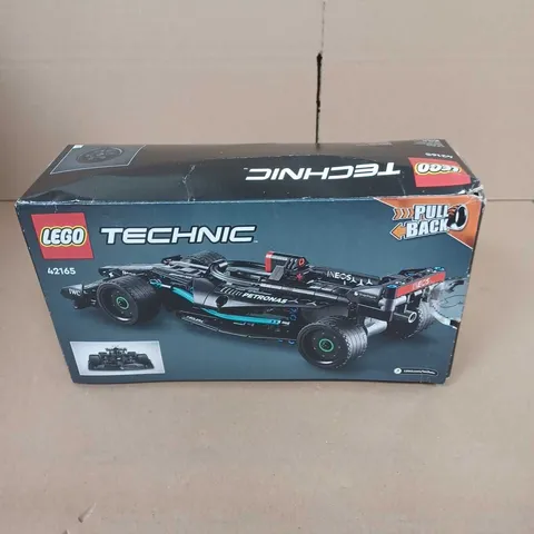 LEGO TECHNIC MERCEDES AMG F1 W14 