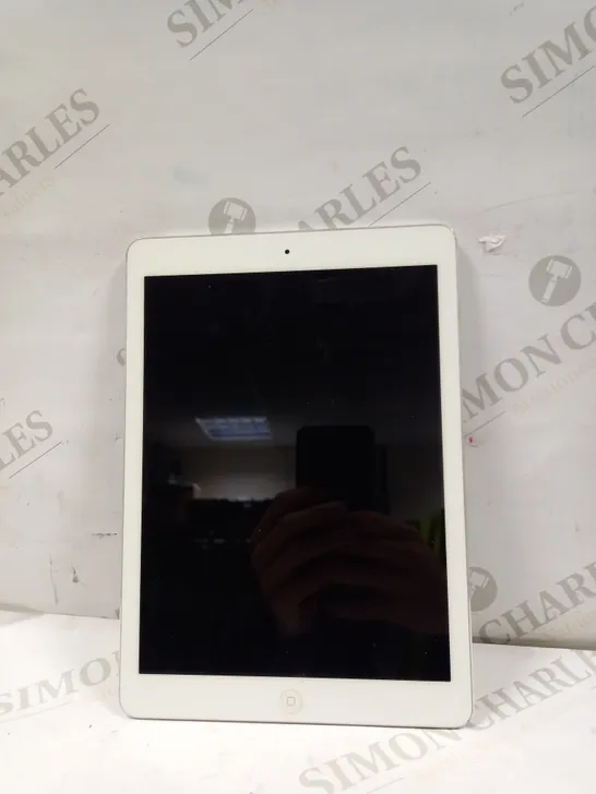 APPLE A1474 IPAD AIR 