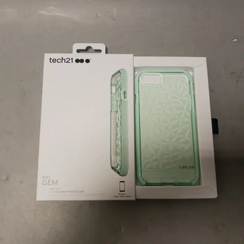 BOX OF APPROXIMATELY 225 TECH21 EVO GEM MINT GREEN IPHONE 7 - COLLECTION ONLY