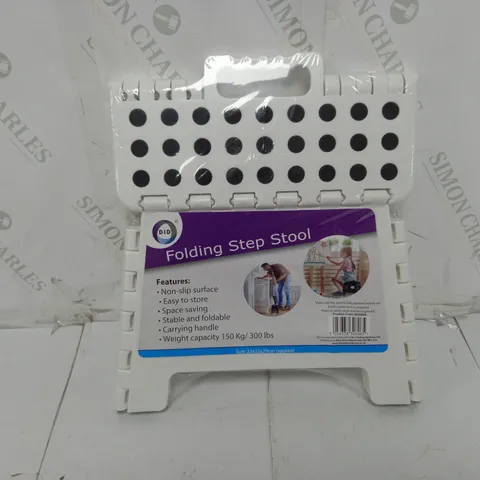 SEALED DID FOLDING STEP STOOL IN WHITE