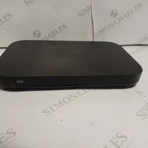 SKY Q BOX MODEL ES130 - 1TB