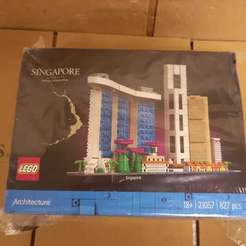 LEGO ARCHITECTURE SINGAPORE (21057 18+)