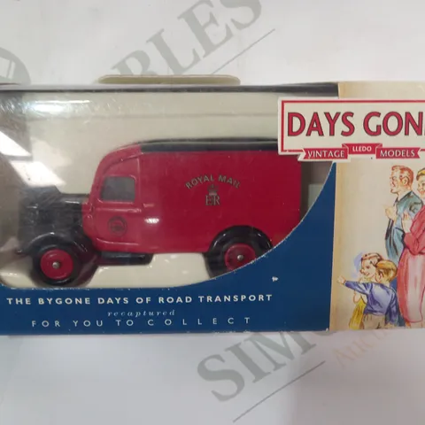 LLEDO DAYS GONE COLLECTIBLE BEDFORD 30CWT ROYAL MAIL VAN