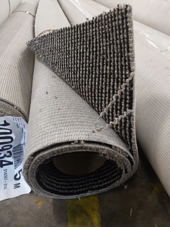 ROLL OF QUALITY LAKELAND BASKETWEAVE CARPET // SIZE APPROX: 4 X 1.1m