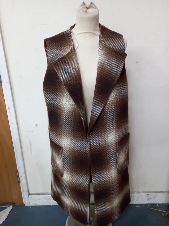 HELENE BERMAN CHECK WAISTCOAT - SIZE 14. 