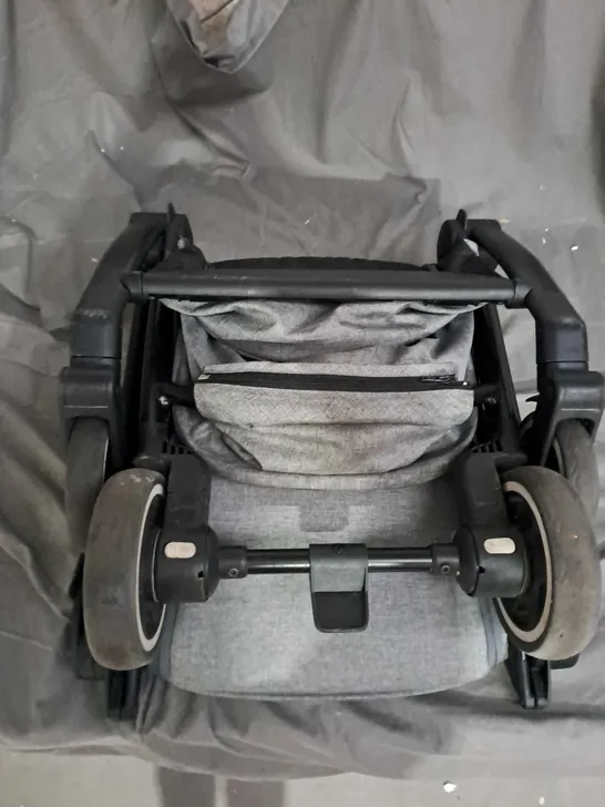 JOOLZ  AER STROLLER GREY