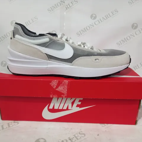 BOXED PAIR OF NIKE WAFFLE ONE SHOES IN WHITE/BLACK UK SIZE 10