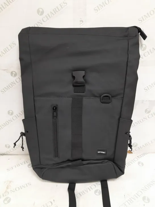 SPIRAL TRANSPORTER DELUXE BAG IN BLACK