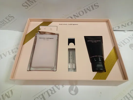 BOXED NARCISO RODRIGUEZ FOR HER EAU DE PARFUM SET