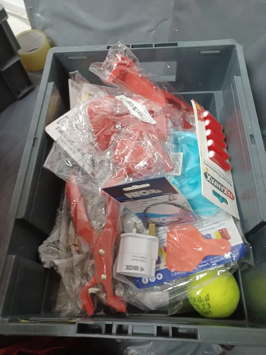 BOX OF APPROXIMATELY 20 ASSORTED HOUSEHOLD ITEMS TO INCLUDE HOSE HEAD, TOOLS AND PENS