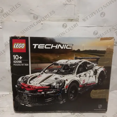 LEGO TECHNIC PORSCHE 911 RSR - SET 42096