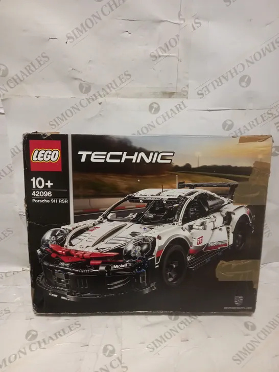 LEGO TECHNIC PORSCHE 911 RSR - SET 42096 RRP £139.99