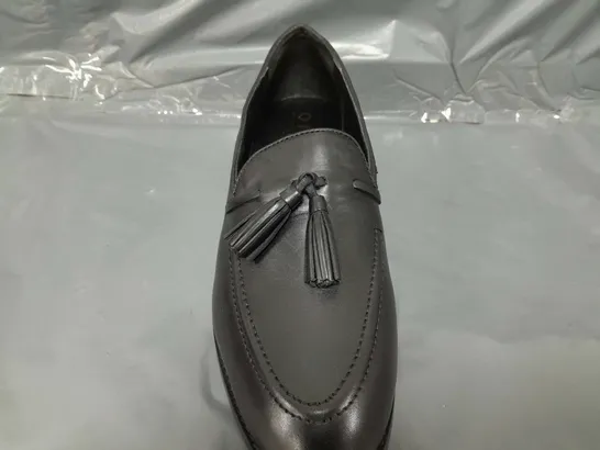 BOXED PAIR OF OFFICE LOAFERS IN BLACK SIZE 8