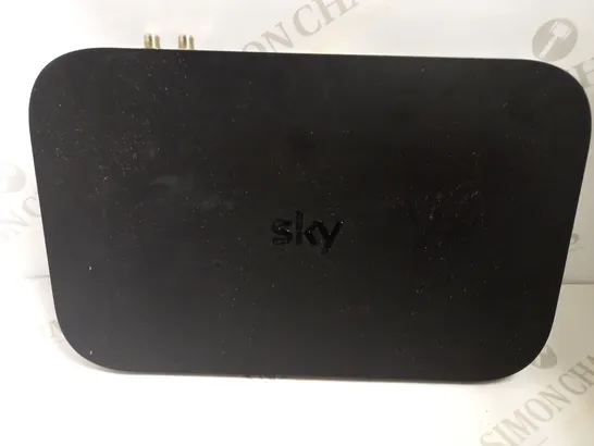 SKY Q SET TOP BOX - ES140