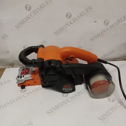 BLACK & DECKER BELT SANDER