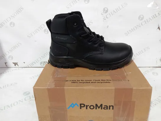 BOXED PAIR OF PROMAN GEORGIA WATERPROOF SAFETY BOOTS IN BLACK UK SIZE 8