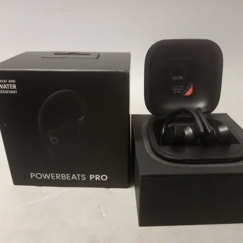 BOXED POWERBEATS PRO WIRELESS WITH CHARGING CASE