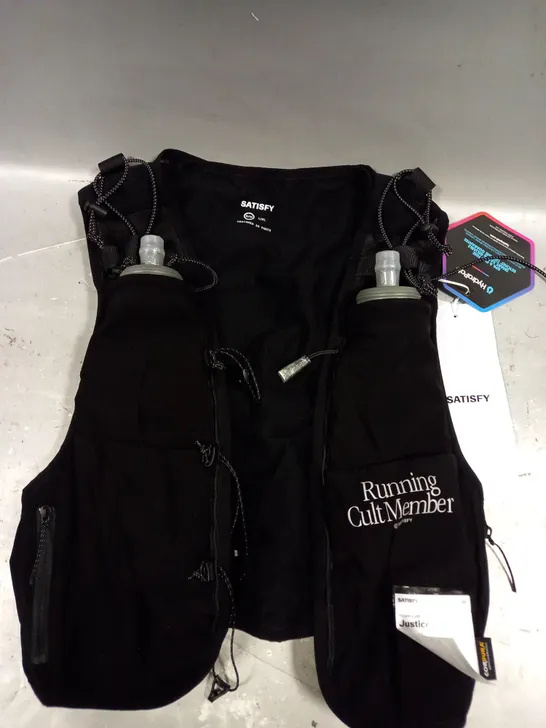 SATISFY JUSTICE HYDRAPAK RUNNING VEST WITH DRINKING CONTAINERS - L/XL