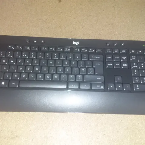 LOGITECH MK540 WIRELESS KEYBOARD