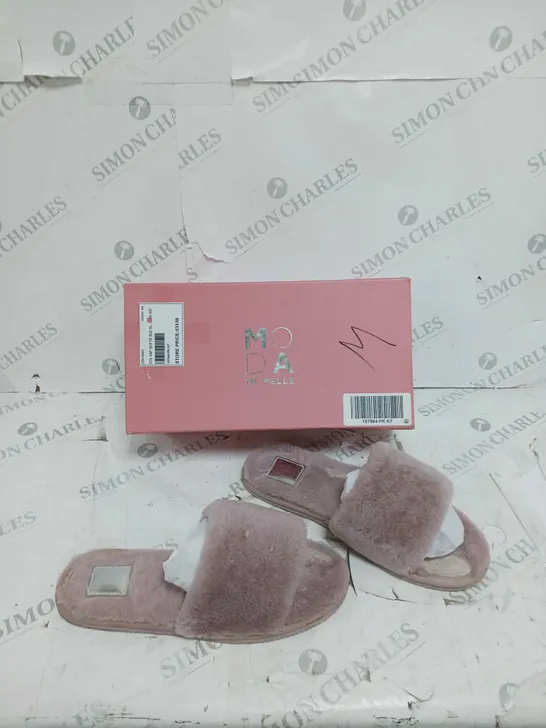 BOXED PAIR OF MODA IN PELLE PINK SLIPER SLIDES SIZE 7 