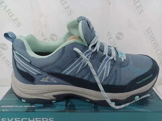 BOXED SKECHERS TREGO LOOKOUT POINT WATERPROOF HIKER SHOES, SLATE - SIZE 6