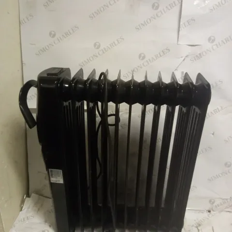 RUSSEL HOBBS BLACK OI8L FILLED RADIATOR 