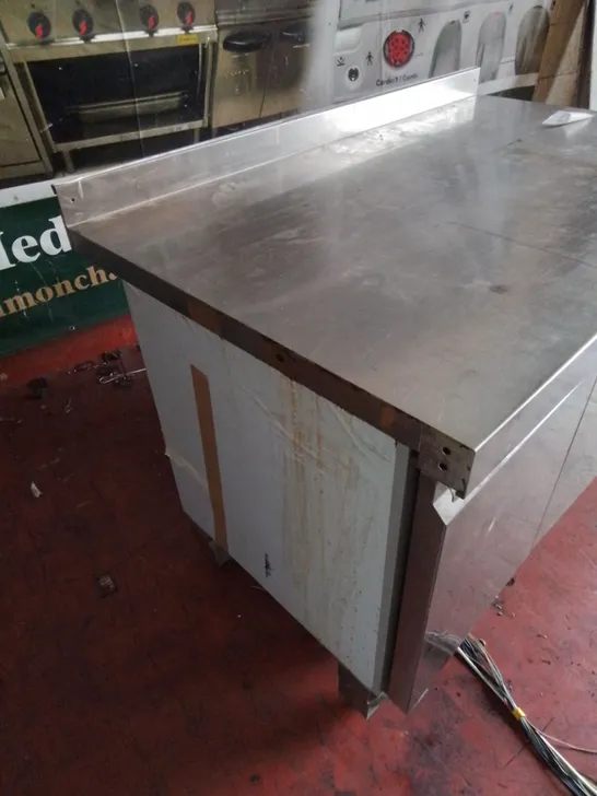 COMMERCIAL STAINLESS FOOD PREP STATION 