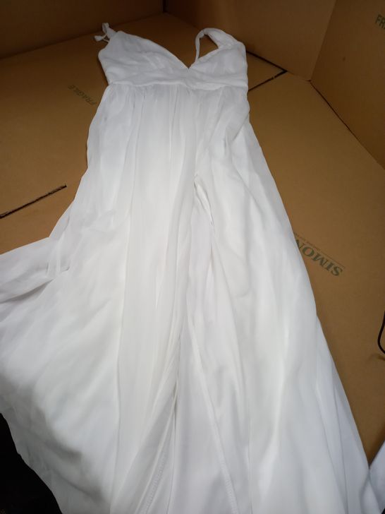 DESIGNER WHITE ETERNITY MAXI DRESS - LARGE