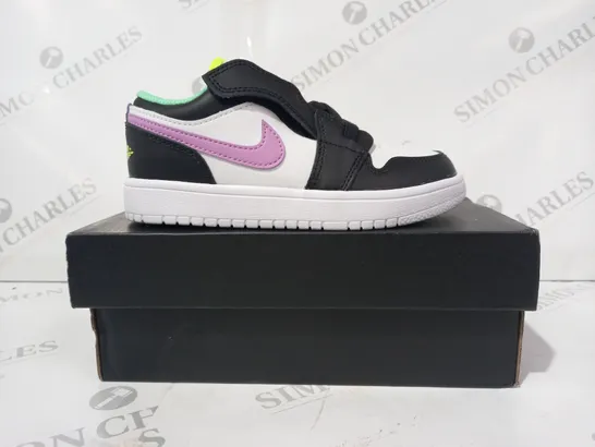 BOXED PAIR OF NIKE AIR JORDAN KIDS SHOES IN BLACK/WHITE/VIOLET/MINT GREEN UK SIZE 11.5