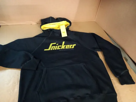 SNICKERS LOGO HOODIE IN BLACK - XL