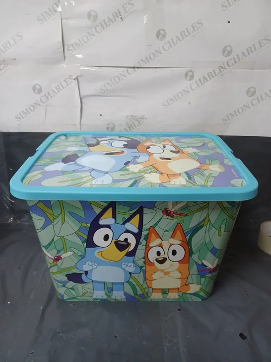 LOT OF 12 BLUEY STORAGE BOXES WITH LIDS