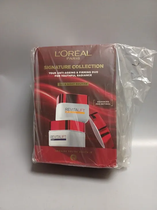 BOXED SET OF TWO L'OREAL PARIS SIGNATURE COLLECTION DAY AND NIGHT ROUTINE