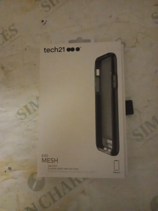 LOT OF 79 BRAND NEW TECH21 EVO MESH CASES FOR IPHONE X/XS, SMOKEY BLACK